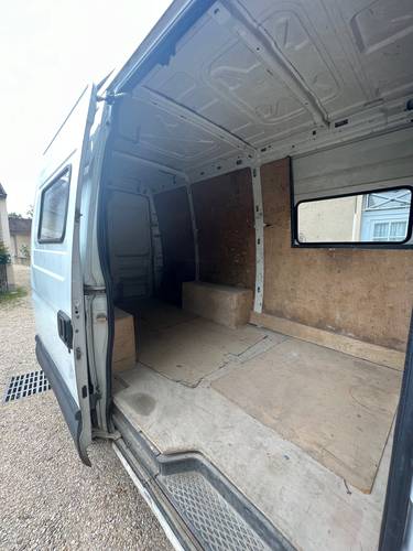 Iveco Daily 12m3