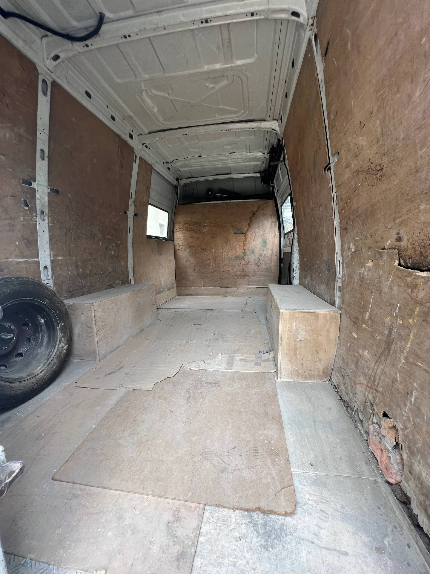 Iveco Daily 12m3