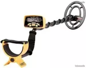 location Détecteur de métaux sable sec et terre