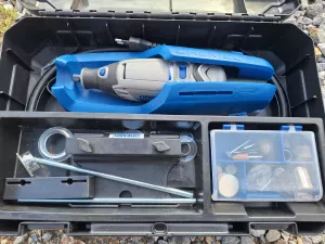 location Mini-outil rotatif Dremel – Kit complet avec accessoires