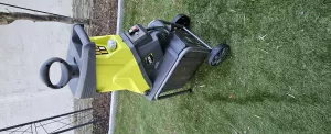 annonce location Broyeur de Végétaux - RYOBI - Moteur 2500W, Bac 40L à Herblay 95