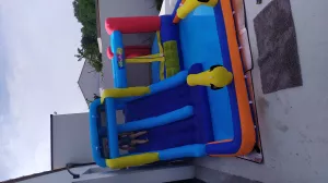annonce location Château gonflable toboggan pateaugeoire 