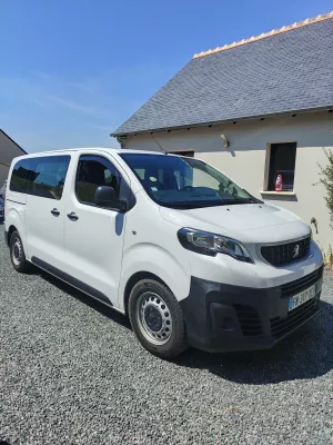annonce location 9 places minibus 