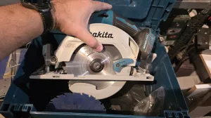 annonce location Scie circulaire sans fil Makita 18V Brushless DHS680 – 165mm