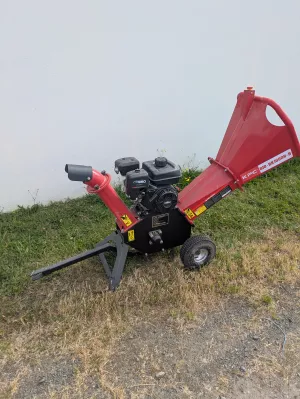location Broyeur à végétaux thermique