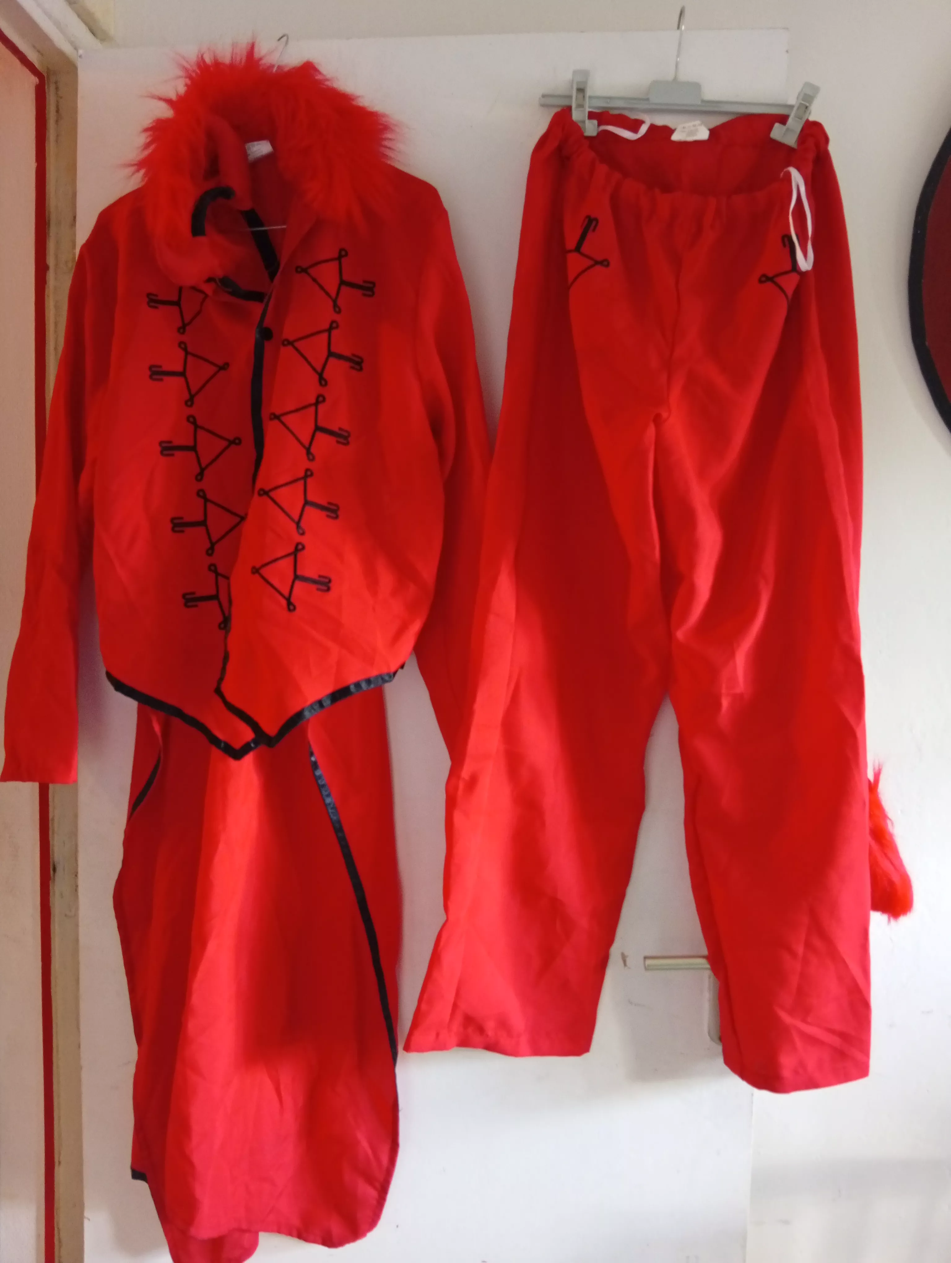 Déguisement homme Halloween diable 40/46