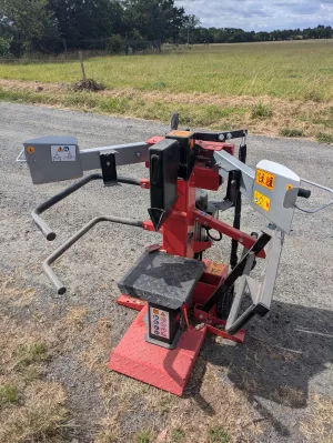 Fendeuse à bois à louer Aigrefeuille-sur-Maine (44)
