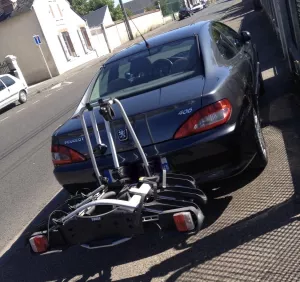 location Location Porte-vélos Thule EuroWay G2 923 (3 vélos) sur attelage